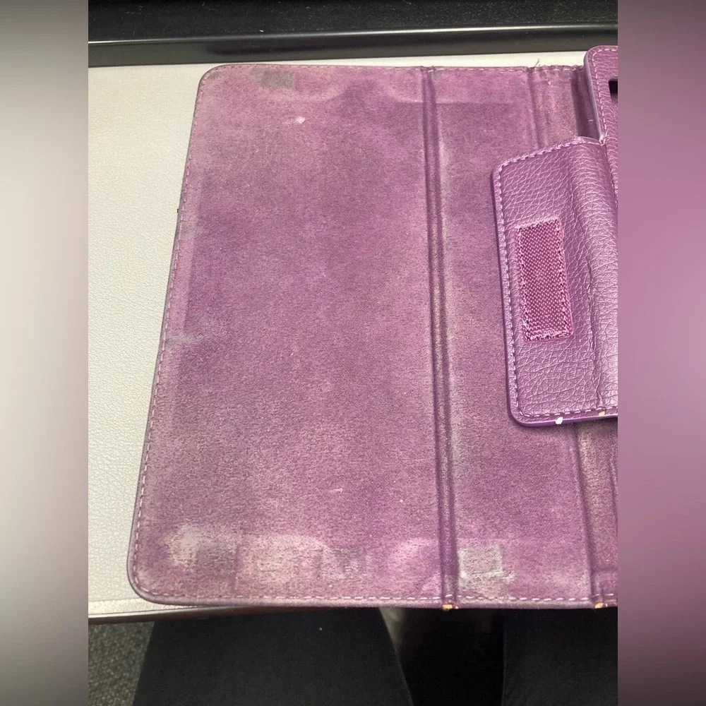 Amazon 1st Generation Apple iPad Mini purple faux leather portfolio case